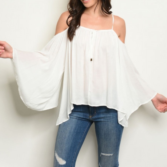 Trend Setter Diva Boutique Tops - Last 1! COLD SHOULDER & BELL SLEEVE TOP